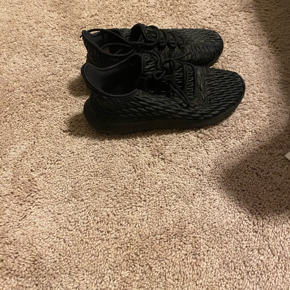 Adidas - Picture 3 of 4